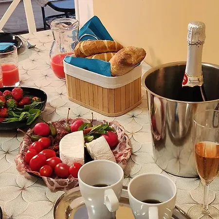 Lägenhet Vitorlas Panorama Wellness Apartman Club 218 Siófok