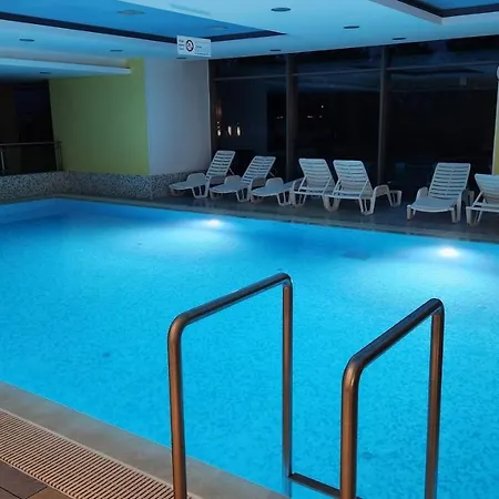 Lägenhet Vitorlas Panorama Wellness Apartman Club 218 *