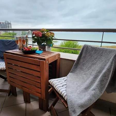 Lägenhet Vitorlas Panorama Wellness Apartman Club 218 Siófok
